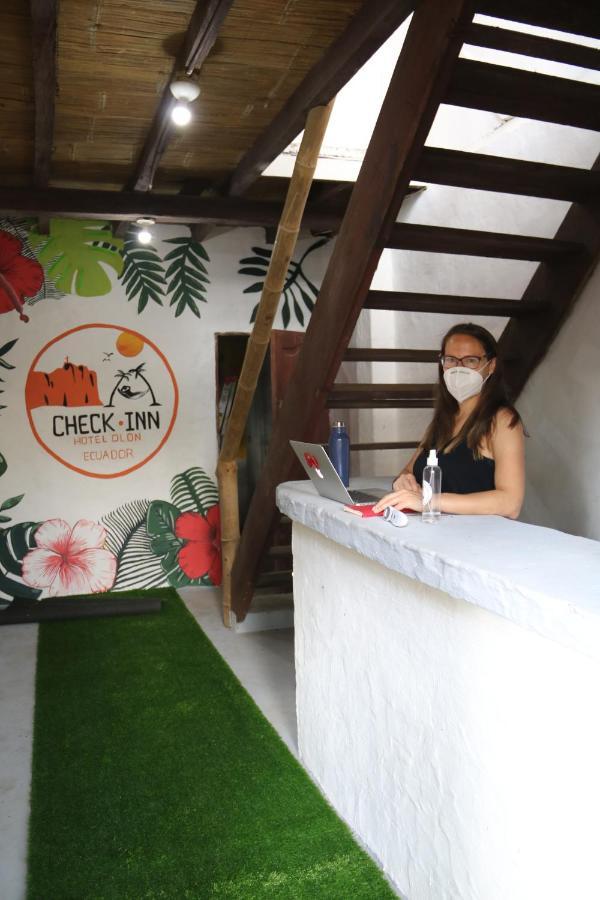 Check Inn Olon Exterior photo